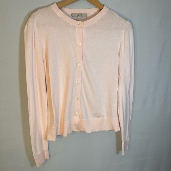 Loft Pink Knit Cotton Long Sleeve Front Pearlized Buttons Sweater Cardigan M - Picture 1 of 7